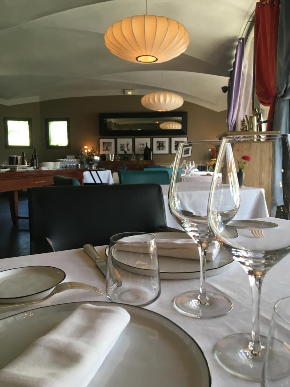 Hotel Auberge La Feniere - Les Collectionneurs Cadenet Zewnętrze zdjęcie